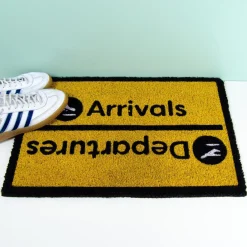Arrivals Departures deurmat