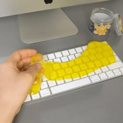 Cleaning putty