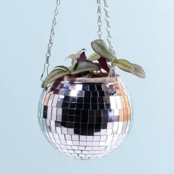 Hangende discobal bloempot