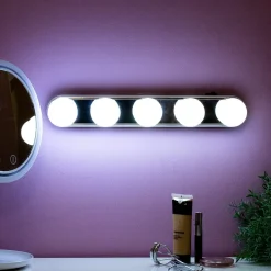 Hollywood make-up lamp