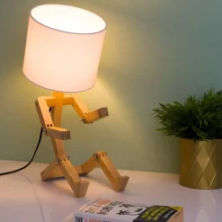 Mens houten tafellamp