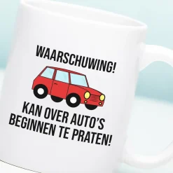 Mok Waarschuwing! Kan over auto’s beginnen te praten!
