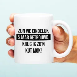 Mok Zijn we eindelijk zoveel jaar getrouwd