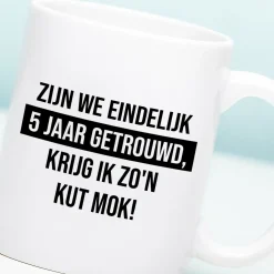 Mok Zijn we eindelijk zoveel jaar getrouwd