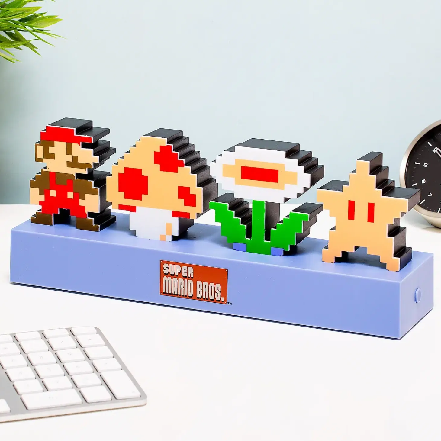 Nintendo Super Mario Bros Icons lamp