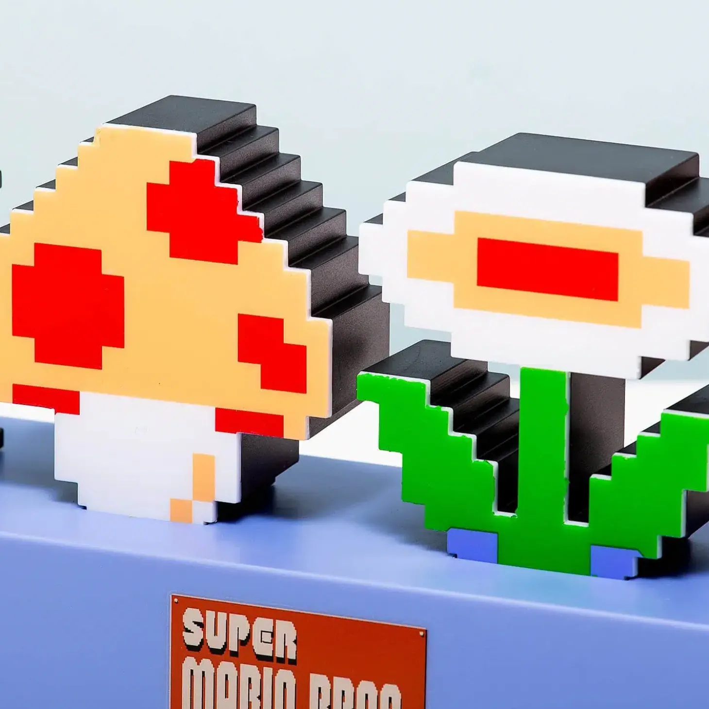 Nintendo Super Mario Bros Icons lamp