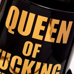Queen of Fucking Everything mok