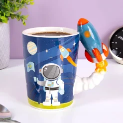 Ruimte mok met raketoor