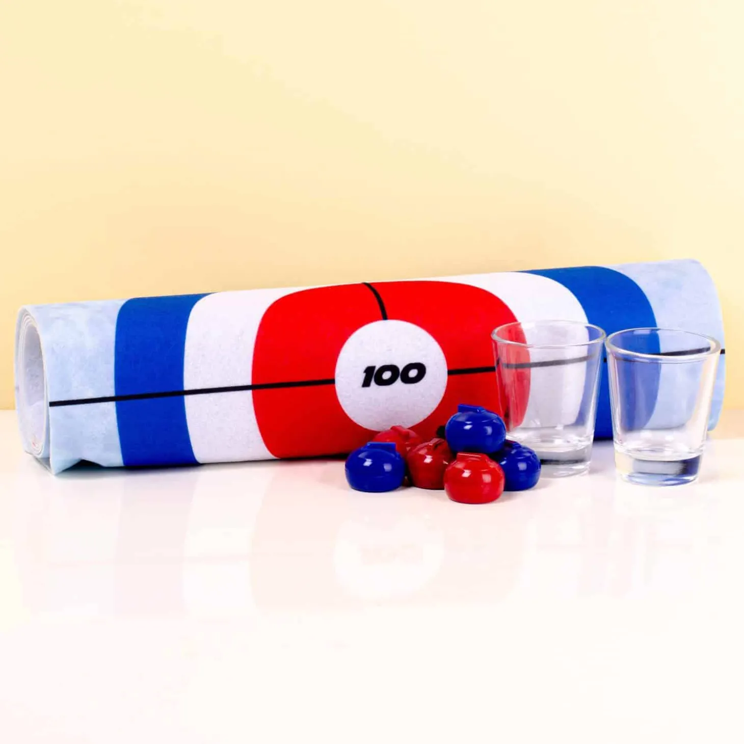 Sport drankspel met shotglaasjes