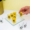 Tic Tac Toe drankspel met shotglaasjes